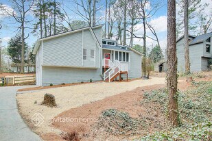 232 Rustic Ridge Dr NE, Unit C in Kennesaw, GA - Building Photo