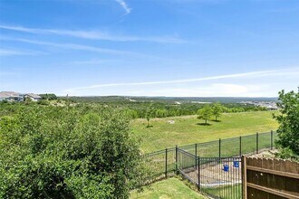 283 Dayridge Dr in Dripping Springs, TX - Building Photo - Building Photo