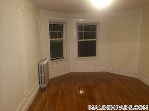 94 Maple St, Unit 2 in Malden, MA - Building Photo - Building Photo