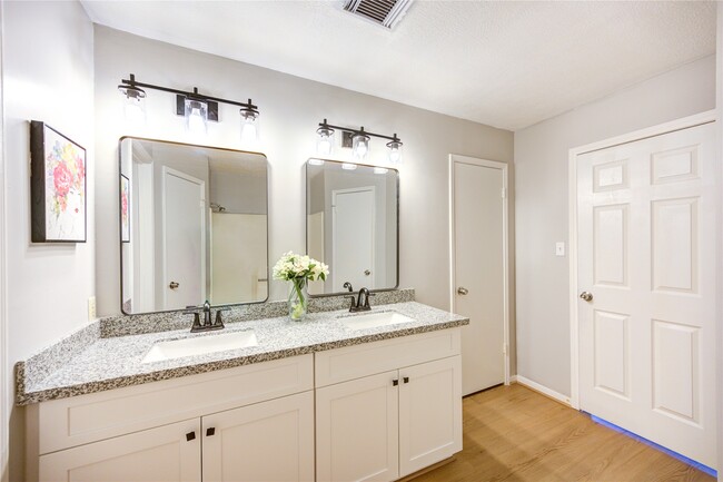 property at 6711 Marisol Dr