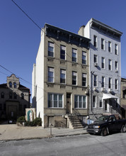 708 Jefferson St in Hoboken, NJ - Building Photo - Building Photo