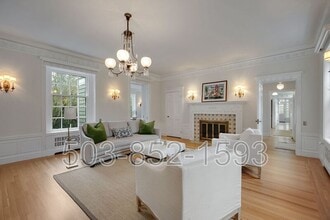 3707 SW 52nd Pl in Portland, OR - Building Photo - Building Photo