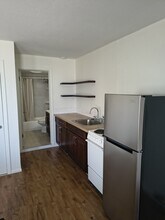 2277 Aumakua St, Unit Studio in Pearl City, HI - Foto de edificio - Building Photo