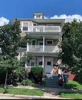 221 Cole Ave in Providence, RI - Building Photo