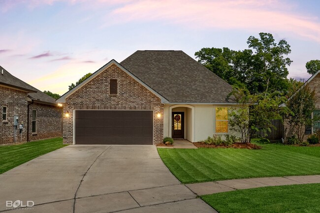 property at 467 Mangrove Ln