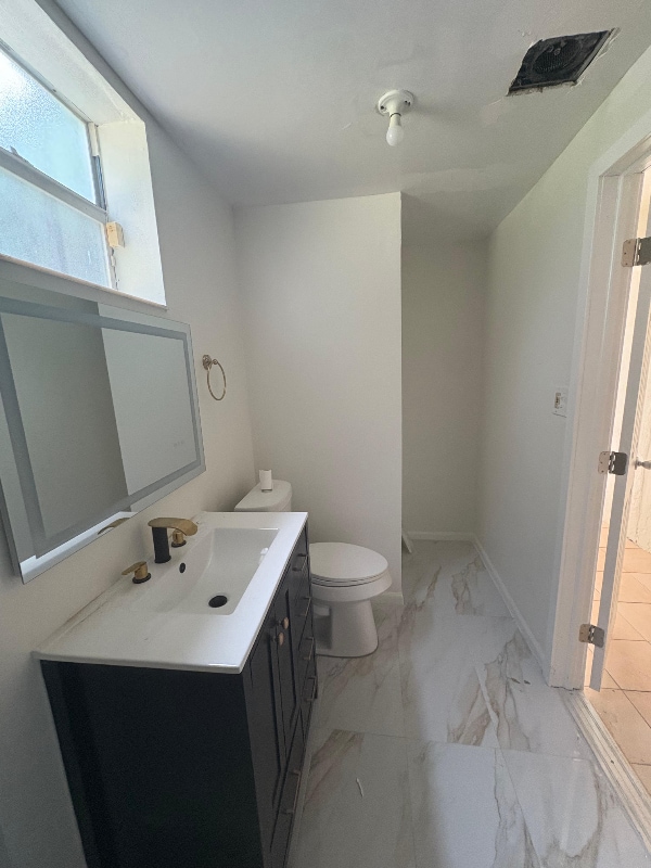 1631 NW 114th St in Miami, FL - Building Photo - Building Photo