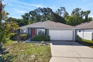 1416 Thousand Oaks Blvd in Davenport, FL - Building Photo