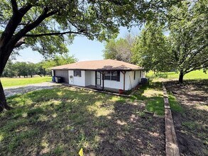1311 E College St in Princeton, TX - Building Photo - Building Photo