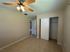 9053 Irving Rd in Ft. Myers, FL - Building Photo - Building Photo