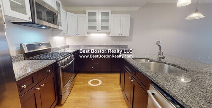 286 Main St in Woburn, MA - Building Photo - Building Photo