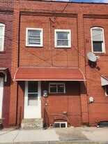 128 Graywood St in Johnstown, PA - Building Photo