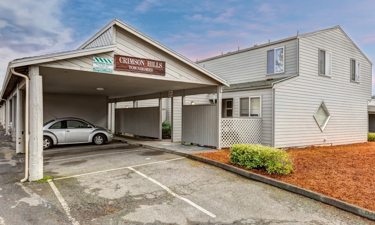 Crimson Hills Apartments in Bellingham, WA - Building Photo