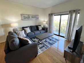 715 N Church St in Charlotte, NC - Foto de edificio - Building Photo