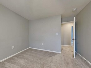 341 Hunslet Cir in Charlotte, NC - Building Photo - Building Photo