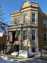 2624 W Walton St in Chicago, IL - Building Photo - Building Photo
