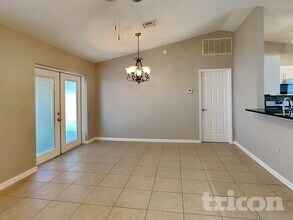 6708 Shepherd Oaks St in Lakeland, FL - Building Photo - Building Photo