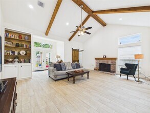 1210 Berkeley Lake Ln in Houston, TX - Building Photo - Building Photo