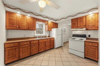 804 E Michigan Ave in Urbana, IL - Building Photo - Building Photo