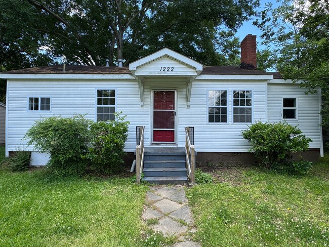 property at 1222 Forman Dr