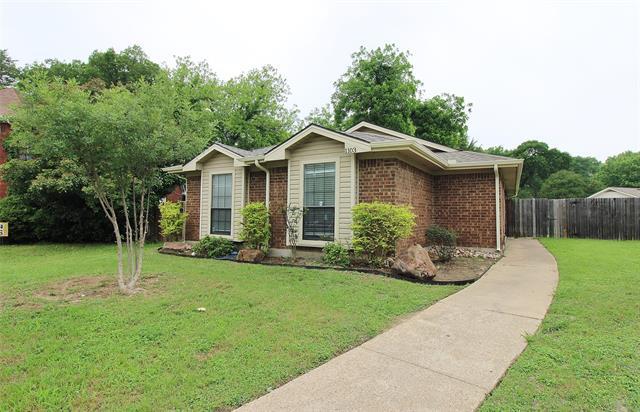 property at 1103 Hemlock Ct