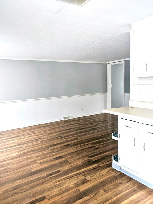 2506-2510 Oriole Ln in Warsaw, IN - Building Photo - Building Photo