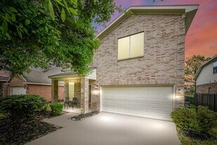 10422 Lyndon Meadows Dr in Houston, TX - Building Photo