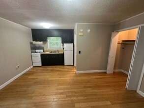 118 Creekside Dr in Clemson, SC - Building Photo - Building Photo
