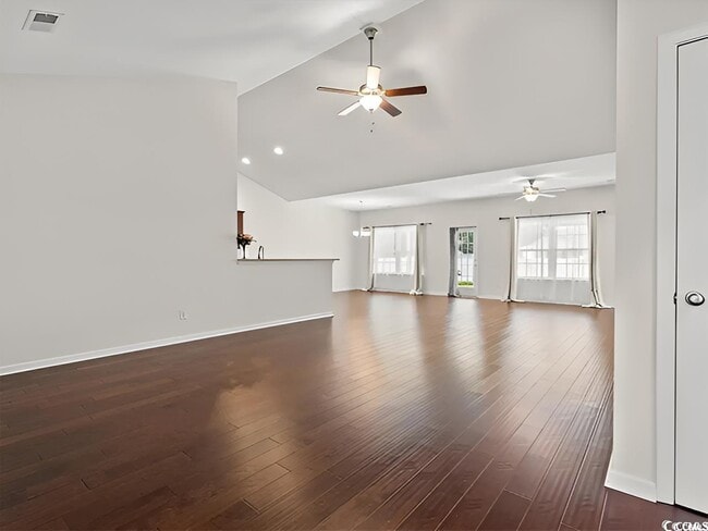 4204 Woodcliffe Dr in Conway, SC - Building Photo - Building Photo