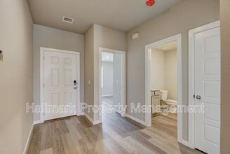 4109 Sara Pk Dr in Yukon, OK - Building Photo - Building Photo