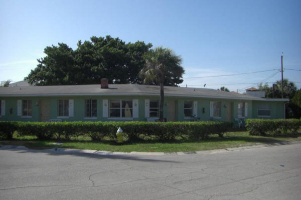 7200 Bay St in St Pete Beach, FL - Building Photo - Building Photo