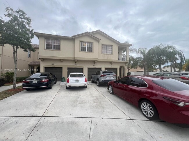 property at 13218 SW 44th St