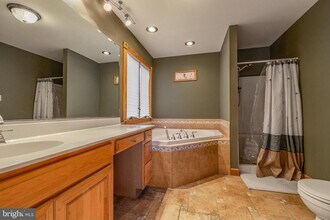 211 Marlyn Ave in Hammonton, NJ - Building Photo - Building Photo