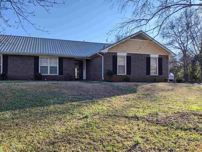 137 Hilo Rd in Fayetteville, GA - Building Photo - Building Photo