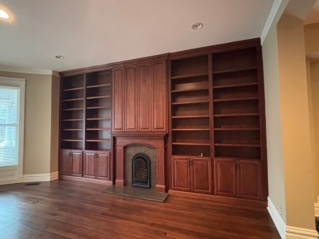 813 SE 2nd St in Evansville, IN - Building Photo - Building Photo