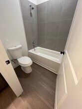 279 Bellbrook St SE in Palm Bay, FL - Building Photo - Building Photo