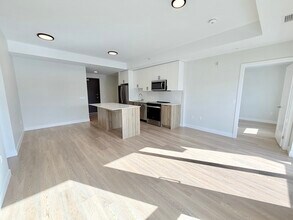 The Drummond in Niagara Falls, ON - Building Photo - Building Photo