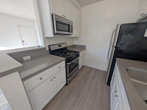 3365 Keystone Av, Unit 5 in Los Angeles, CA - Building Photo - Building Photo