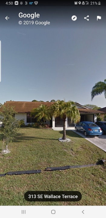313 SE Wallace Terrace in Port St. Lucie, FL - Building Photo