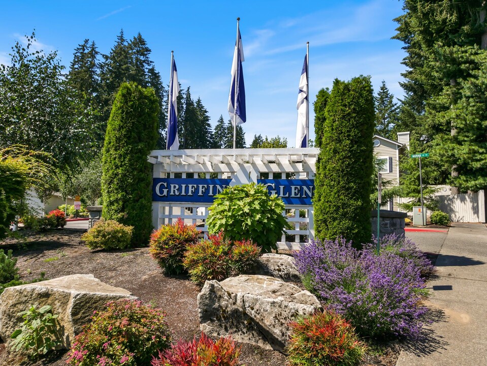 Griffin Glen I Apartments in Bremerton, WA - Foto de edificio