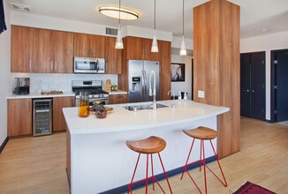 Instrata Little Italy in San Diego, CA - Building Photo - Building Photo