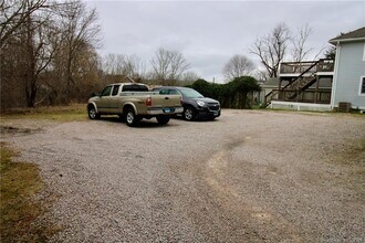 43 Garden St in Stonington, CT - Building Photo - Building Photo