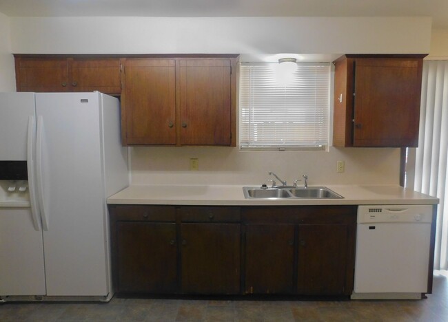 1311 21st St in Huntsville, TX - Foto de edificio - Building Photo