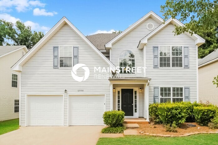 6008 Kahiti Trace in Union City, GA - Building Photo