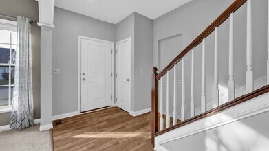 6294 New Albany Rd W in New Albany, OH - Building Photo - Building Photo