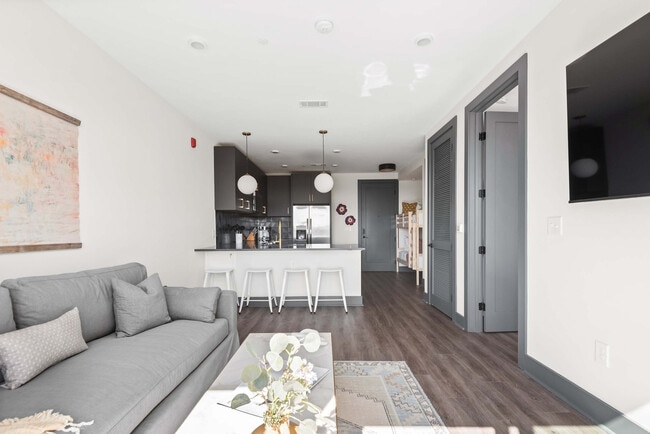 65 Lindsley Ave in Nashville, TN - Building Photo - Building Photo