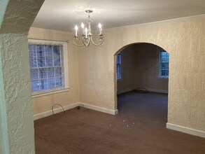 3145 Parthenon Ave in Nashville, TN - Foto de edificio - Building Photo