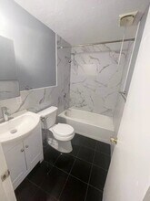 127 King St in Franklin, MA - Building Photo - Building Photo