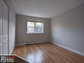 618 W Wrightwood Ave, Unit 625-218 in Chicago, IL - Foto de edificio - Building Photo