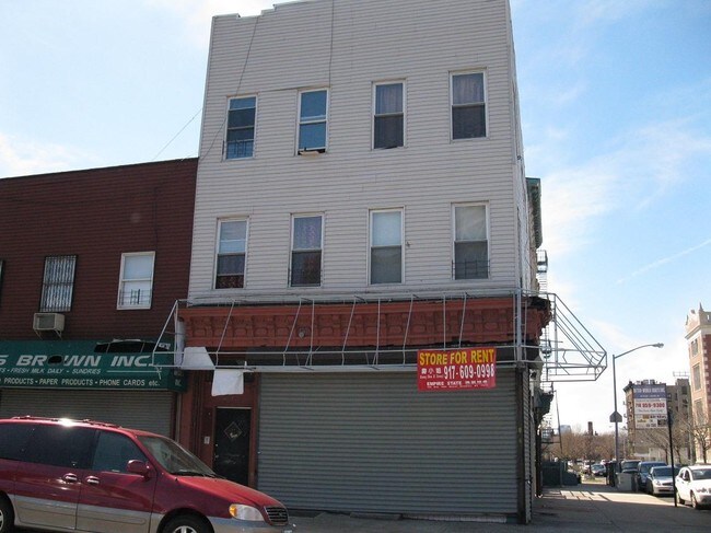 180 Throop Ave in Brooklyn, NY - Building Photo - Building Photo