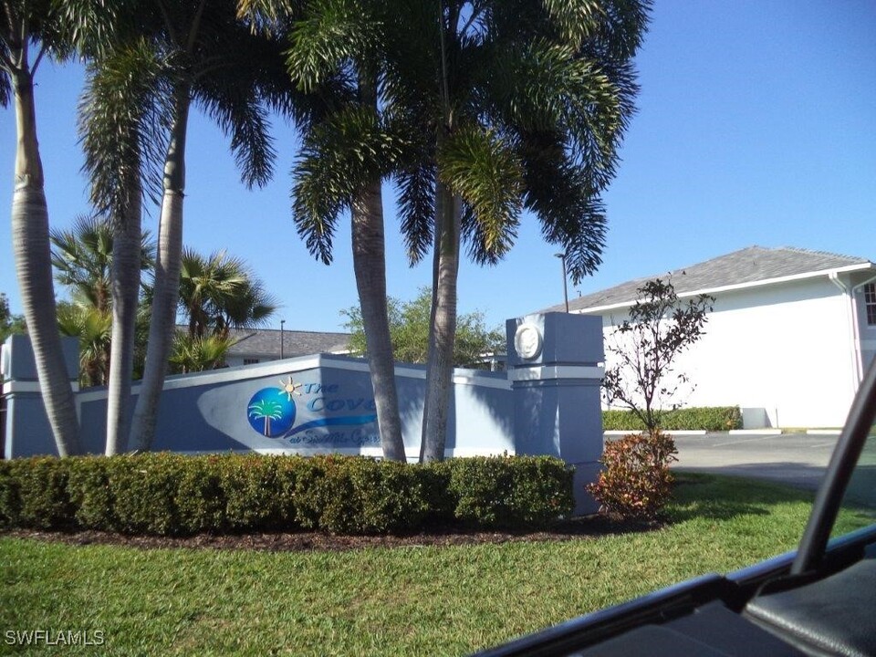 8331 Bernwood Cove Loop in Ft. Myers, FL - Building Photo